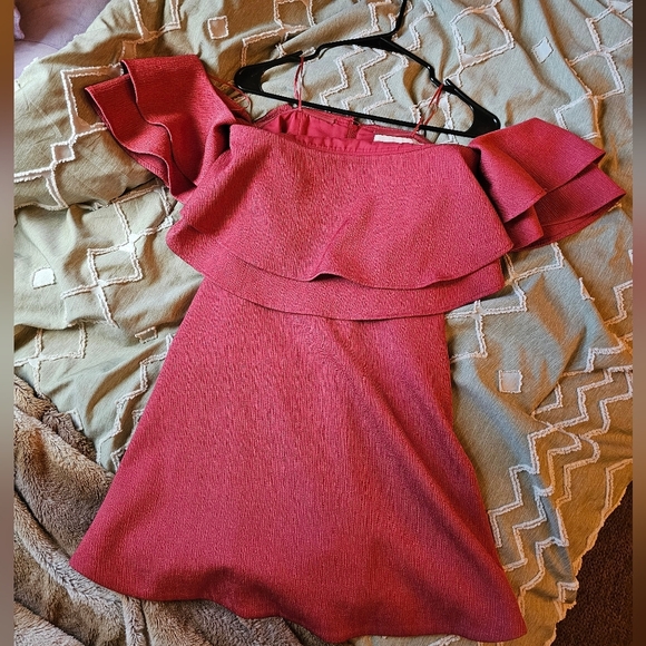 Keepsake the Label Two Fold Mini Dress Off the Shoulder Red Ochre - Picture 5 of 8